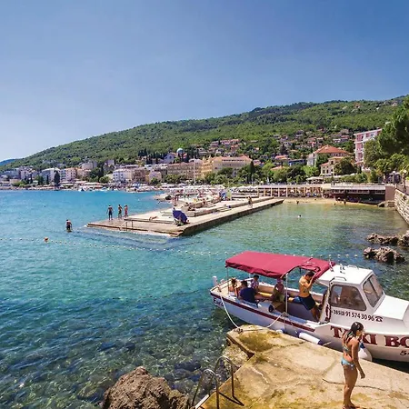 Amazing In Pobri With House Sea View Holiday home