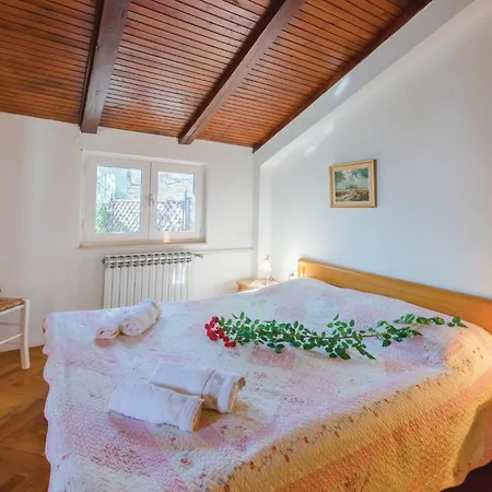 Holiday home Amazing In Pobri With House Sea View *